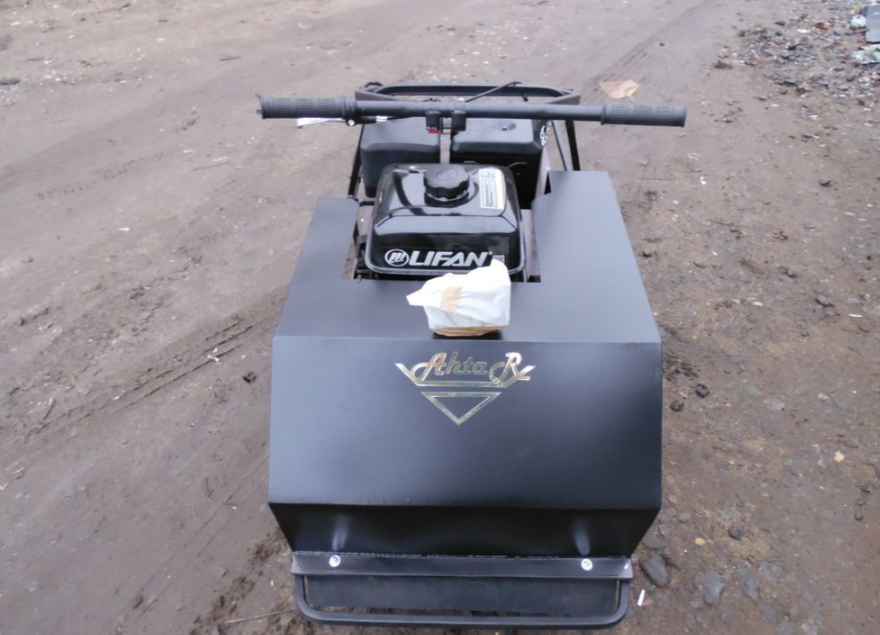 Мотобуксировщик AhtaR Зима 9 л/с с вариатором в Первоуральске