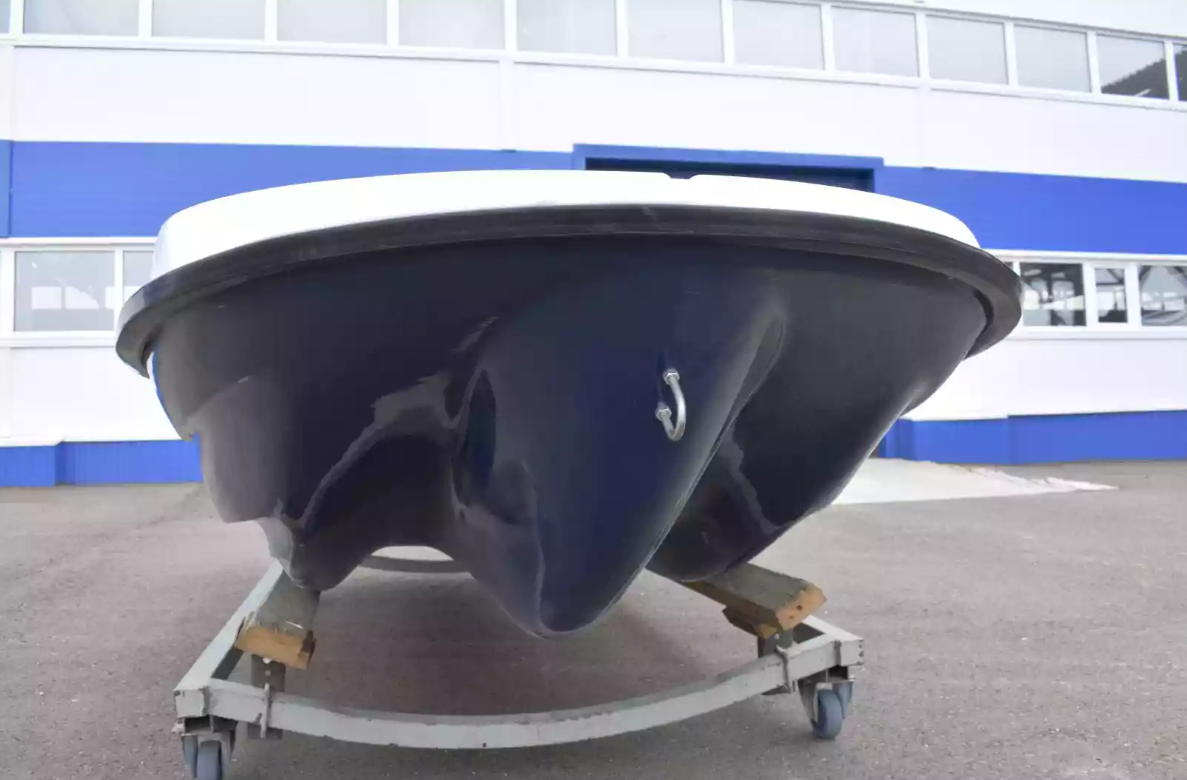 Стеклопластиковая лодка Пингвин New (тримаран) в Первоуральске