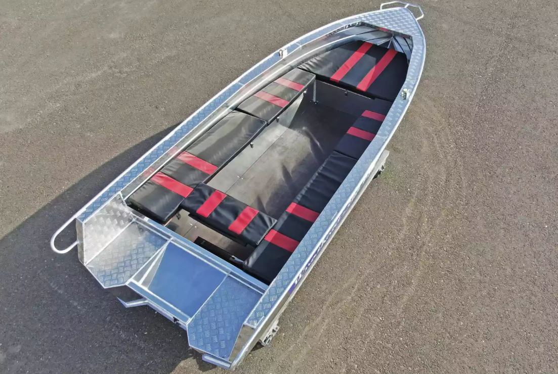 Алюминиевая лодка Wyatboat-390РМ увеличенный борт в Первоуральске