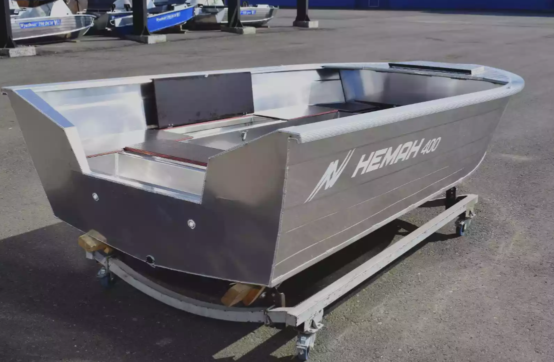 Алюминиевая лодка Неман-400 Р PRO в Первоуральске