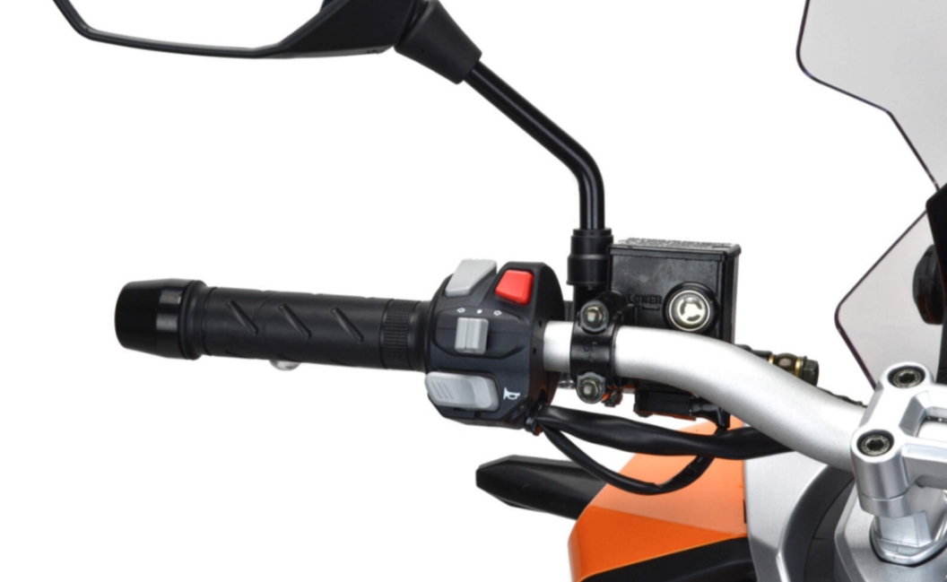 Скутер MOTOLAND (МОТОЛЕНД) T-MAX 150 в Первоуральске