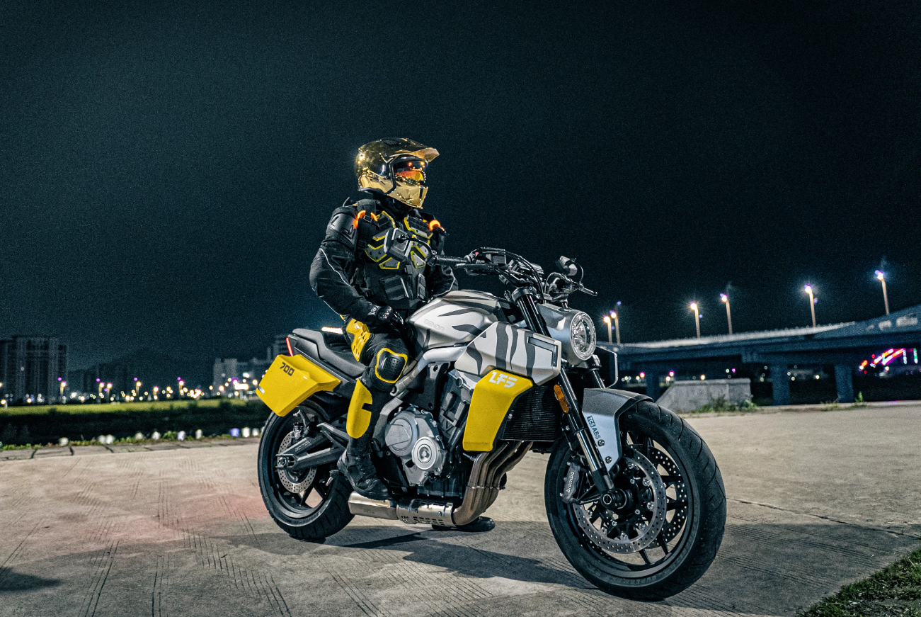 Мотоцикл Benda LFS 700 в Первоуральске