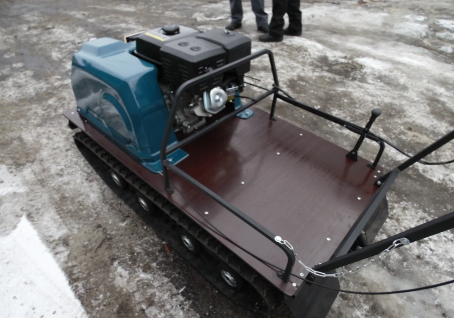 Мотобуксировщик AhtaR LR13 с реверс-вариатором Буран (задний ход) в Первоуральске