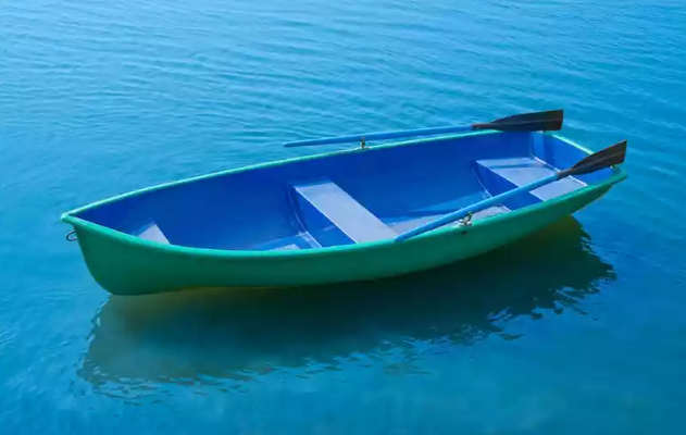 Стеклопластиковая лодка Дельфин в Первоуральске