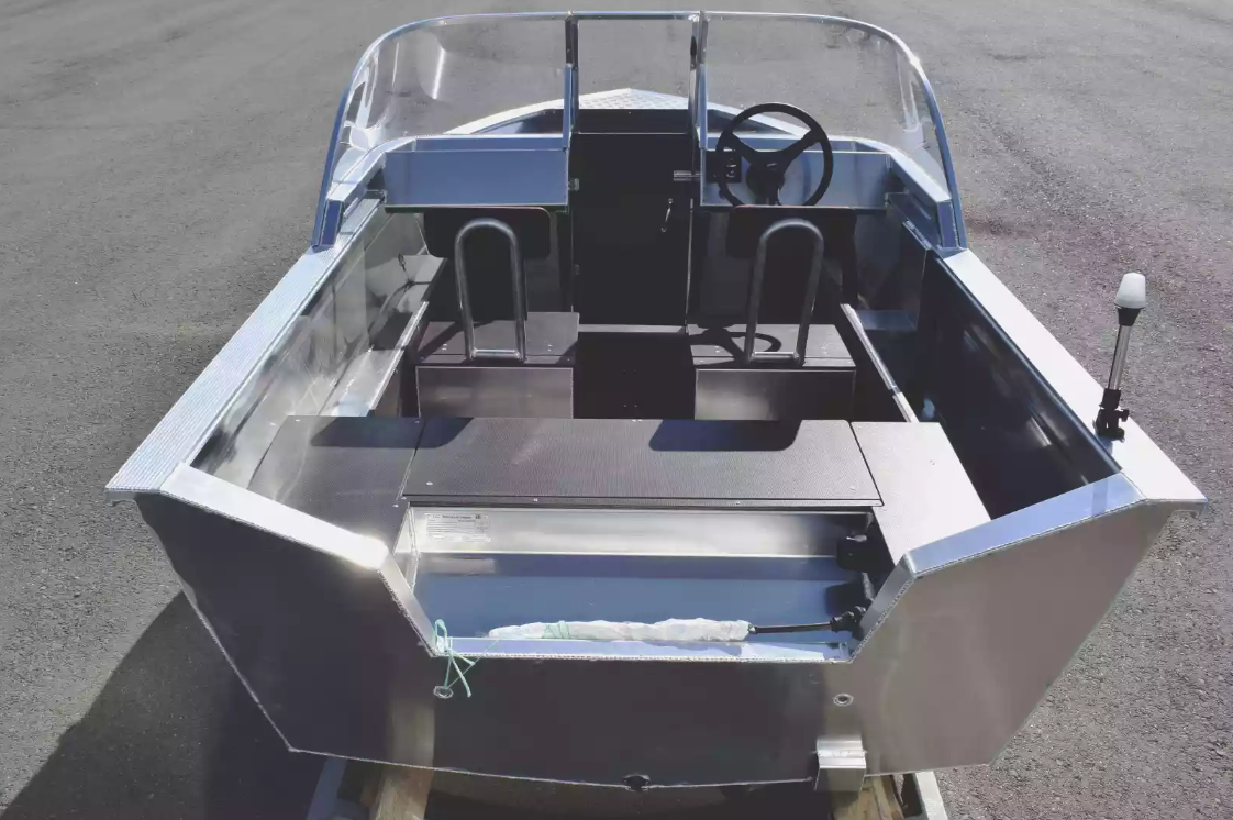 Алюминиевая лодка  Неман-400 DCM в Первоуральске