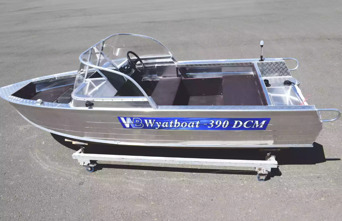 Алюминиевая лодка Wyatboat-390 DCM в Первоуральске