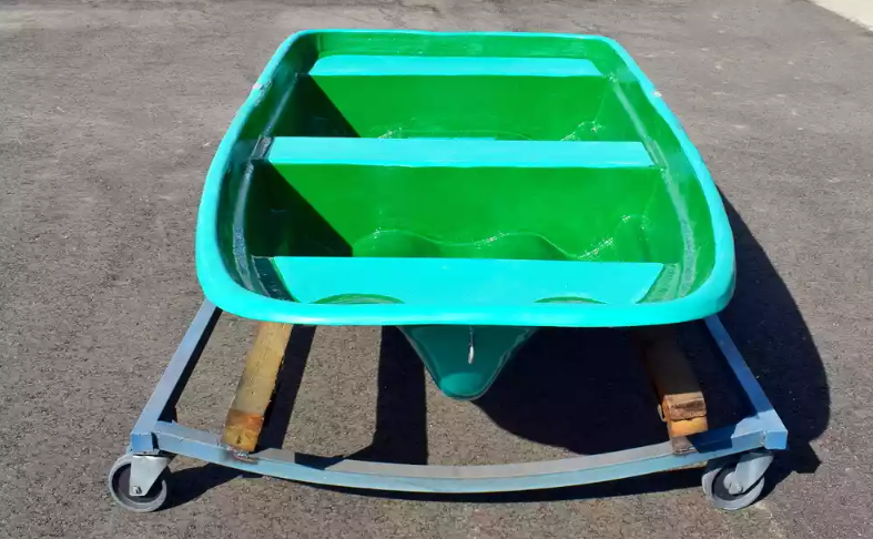 Стеклопластиковая лодка Старт (тримаран) в Первоуральске