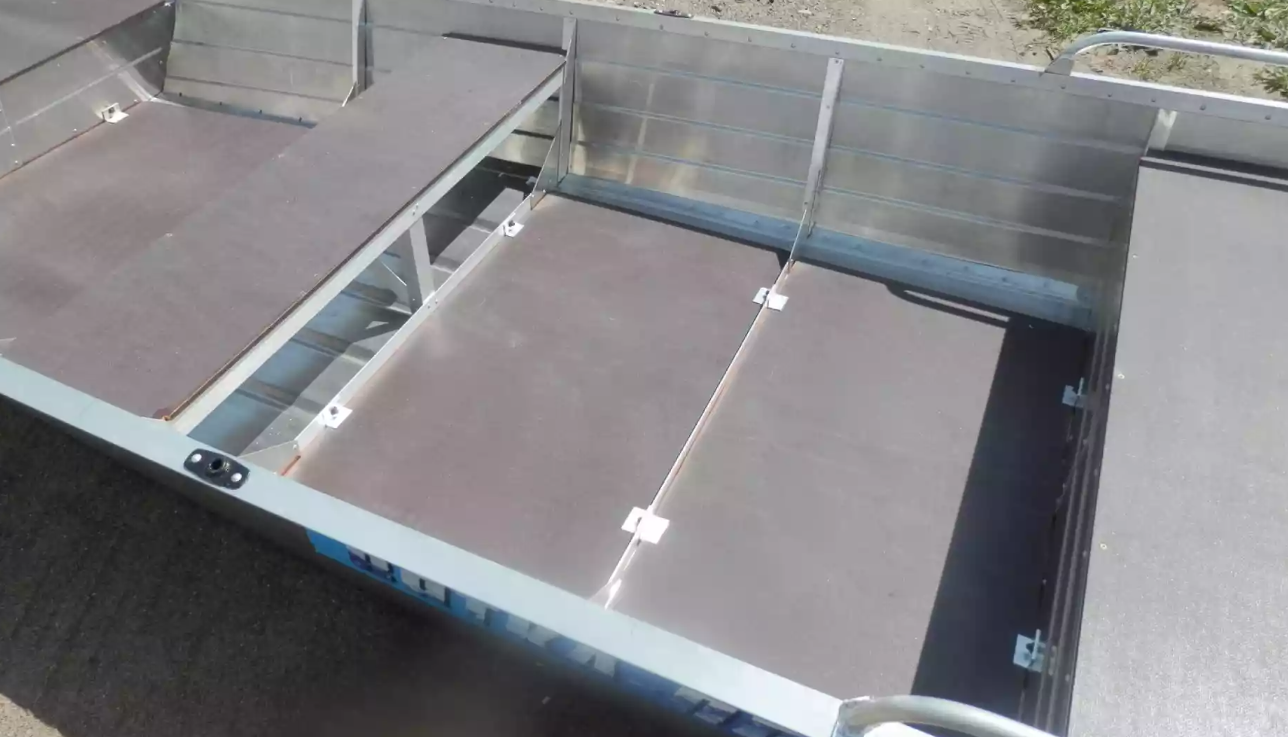 Алюминиевая лодка Вятка-Профи 32 в Первоуральске