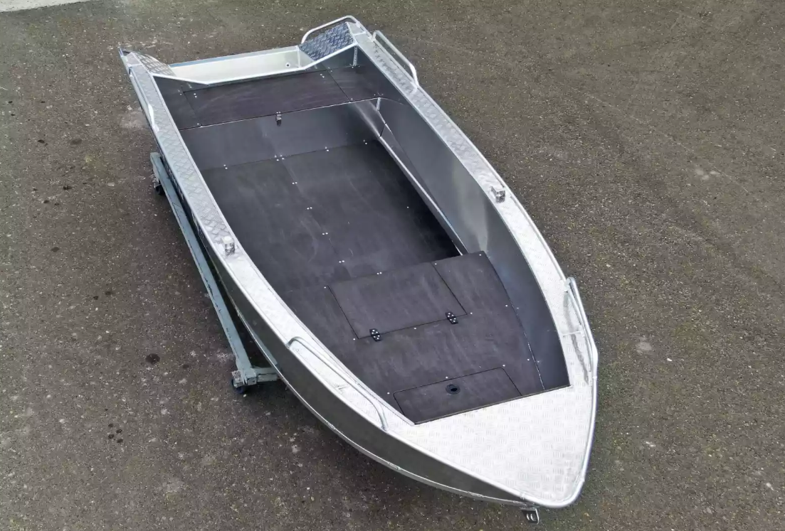 Алюминиевая лодка  Wyatboat-430М FISH в Первоуральске
