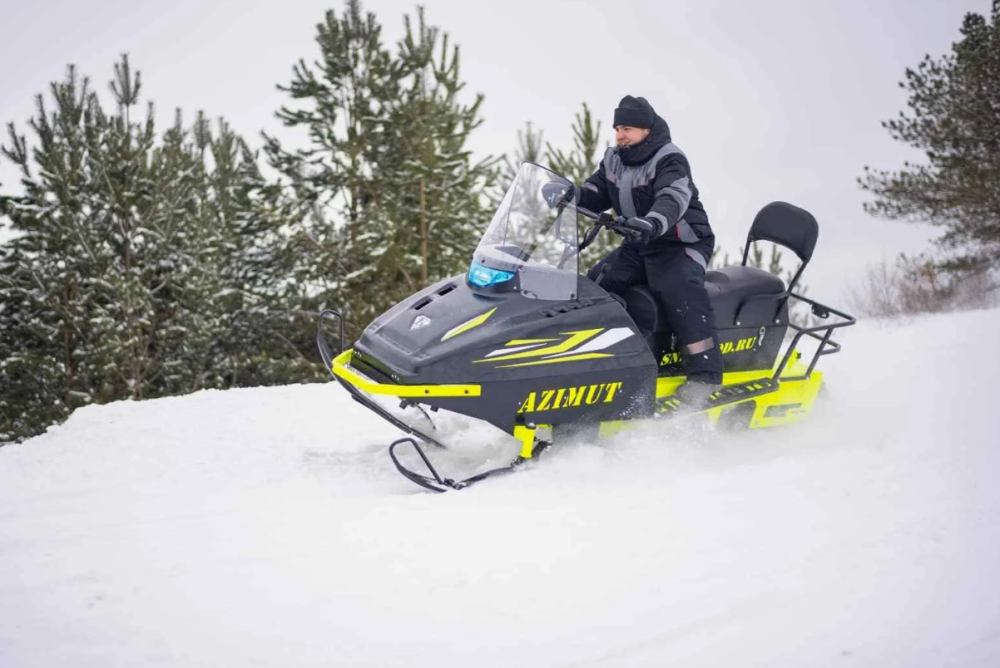 Миниснегоход Бурлак Азимут 24 л.с. , эл.запуск, реверс, тормоз гидравл, капот черный в Первоуральске