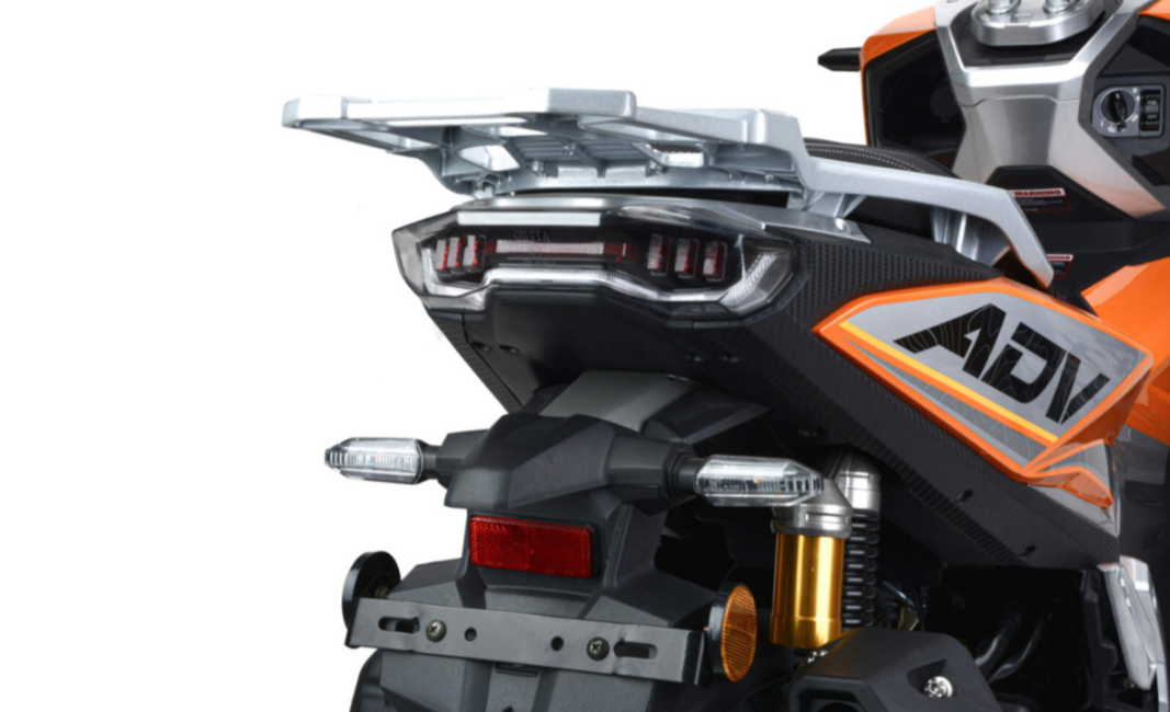 Скутер MOTOLAND (МОТОЛЕНД) T-MAX 150 в Первоуральске