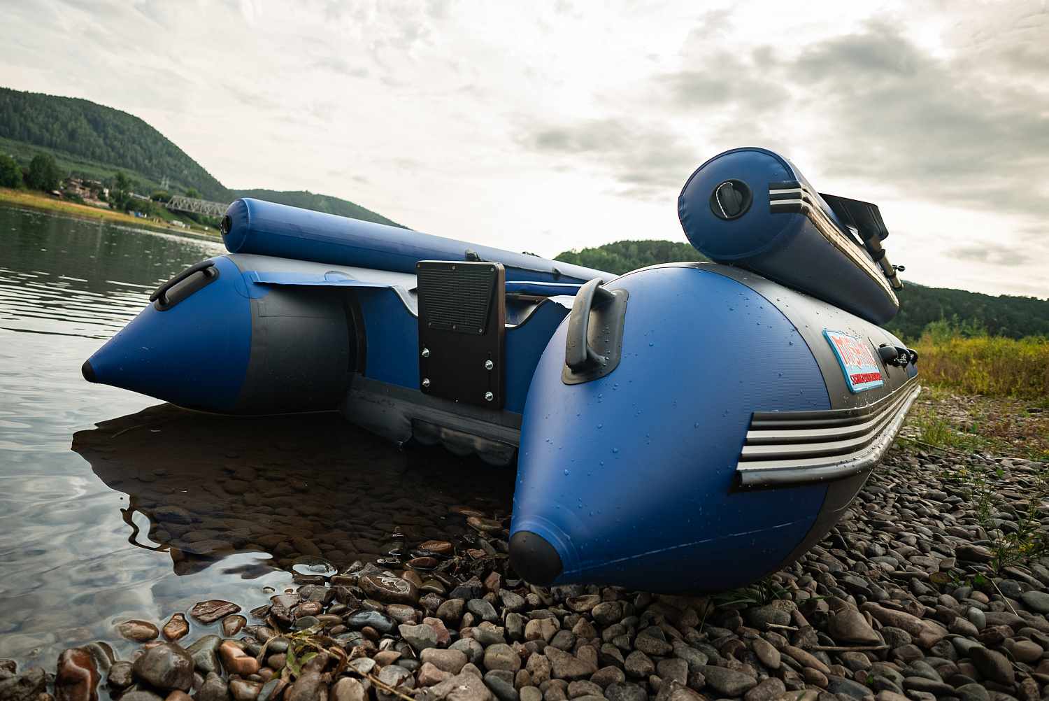 Лодка MISHIMO RIVER FJET PRO 430  под водомет в Первоуральске