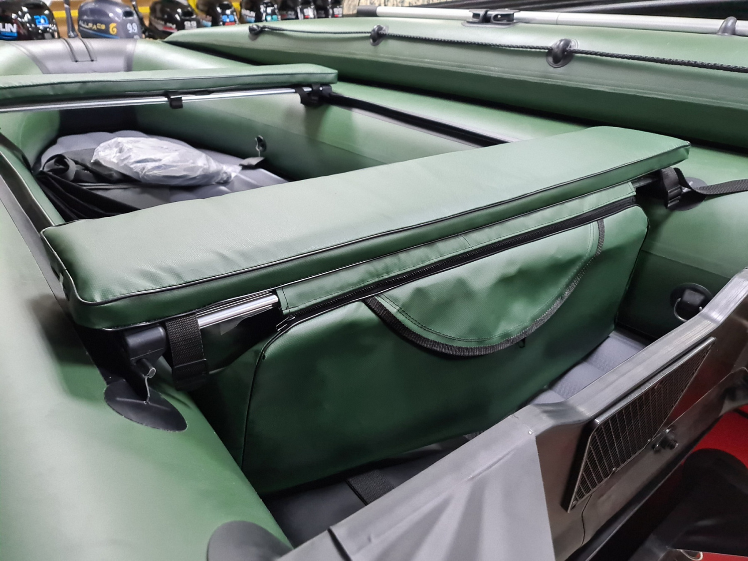 КОМПЛЕКТ МЯГКИХ НАКЛАДОК С СУМКОЙ ДЛЯ ЛОДОК 110Х20 ЗЕЛЕНЫЙ в Первоуральске