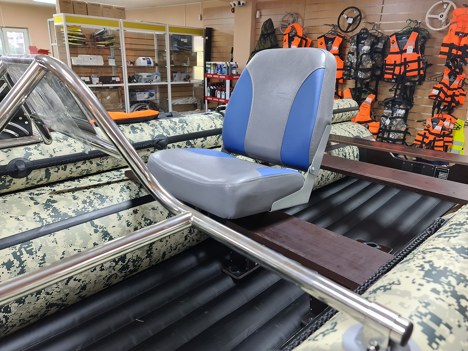 КРЕСЛО МЯГКОЕ РАСКЛАДНОЕ С ПОВОРОТНЫМ МЕХАНИЗМОМ ДЛЯ ЛОДОК в Первоуральске