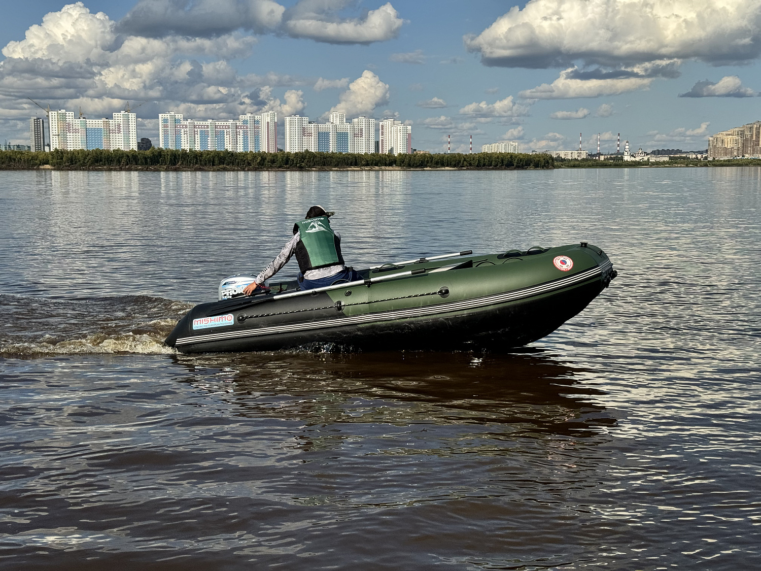 Лодка MISHIMO BIG FLOOR 400 в Первоуральске