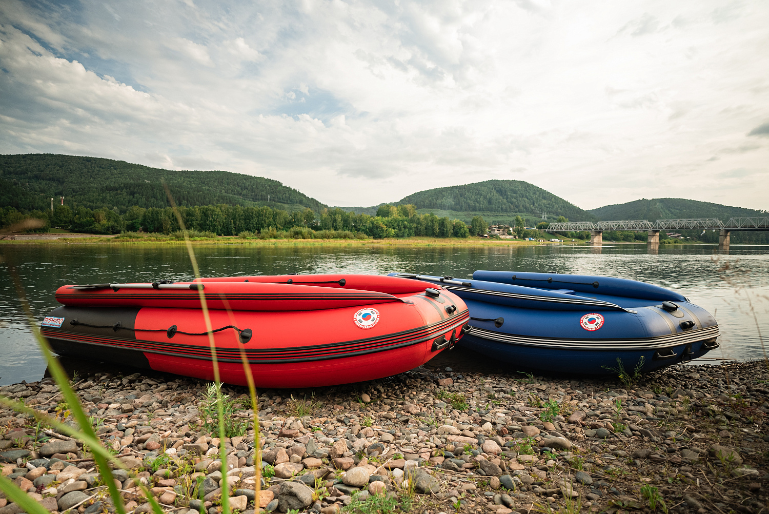 Лодка MISHIMO RIVER FJET PRO 430  под водомет в Первоуральске