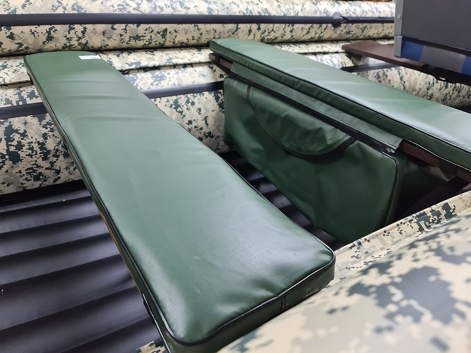 КОМПЛЕКТ МЯГКИХ НАКЛАДОК С СУМКОЙ ДЛЯ ЛОДОК 110Х20 ЗЕЛЕНЫЙ в Первоуральске