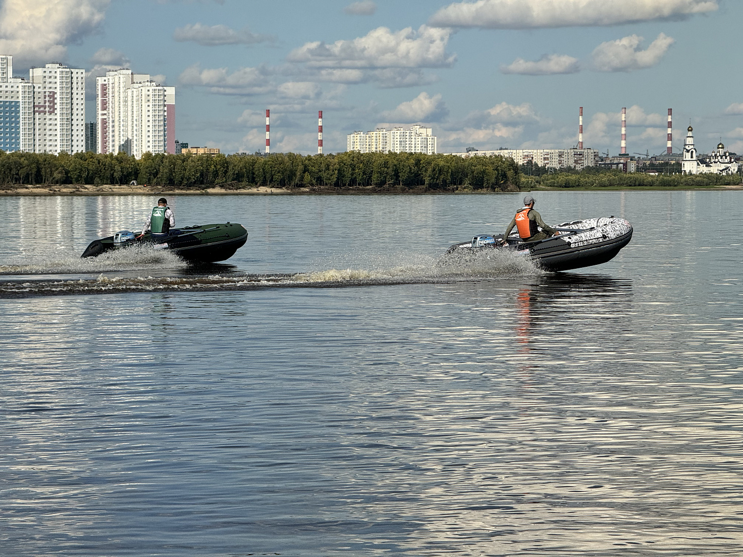 Лодка MISHIMO BIG FLOOR 440 в Первоуральске