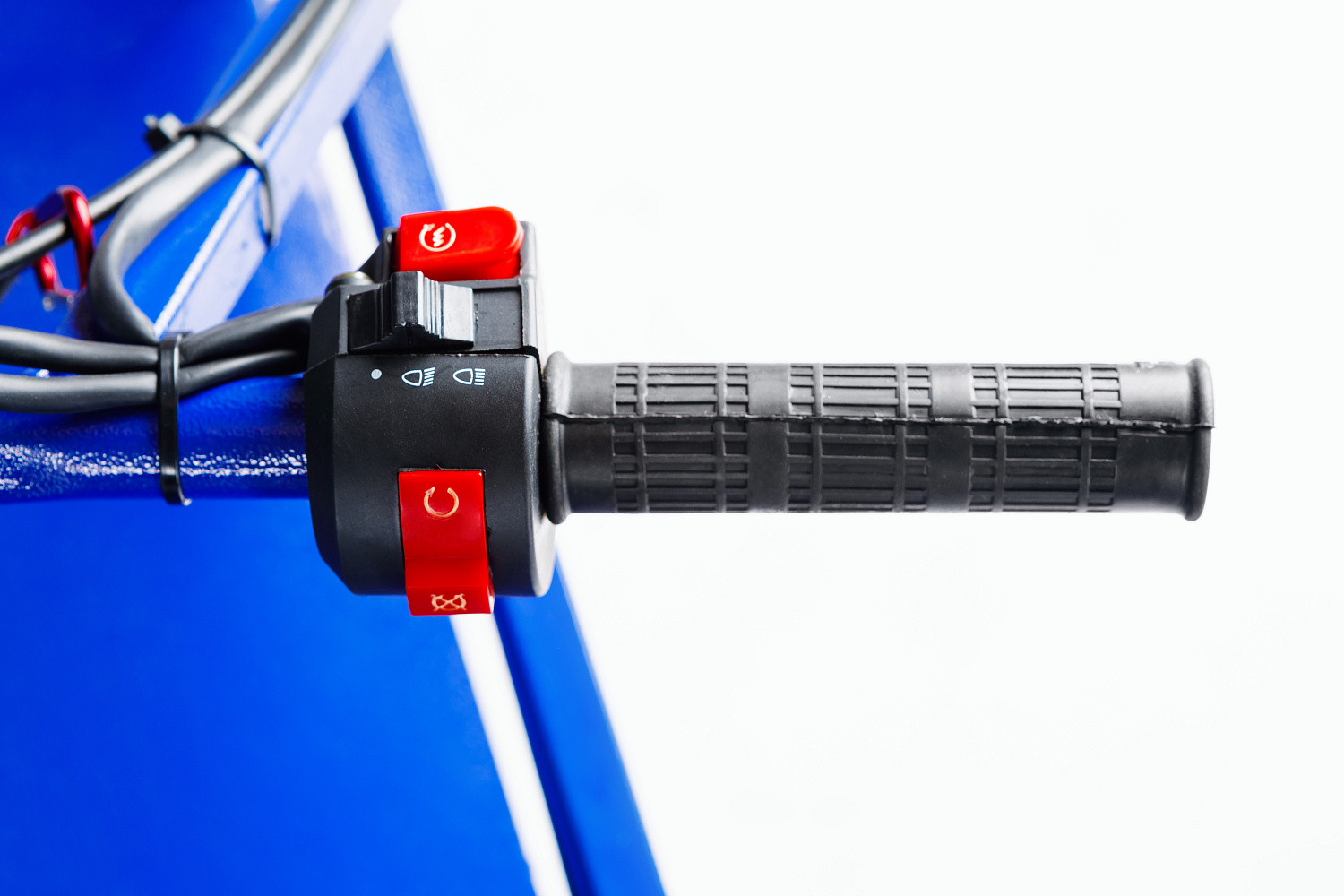 МОТОБУКСИРОВЩИК SNOW DOG 15 л.с. в Первоуральске